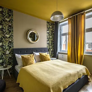  Apartament Stylish Close To Eden Garden