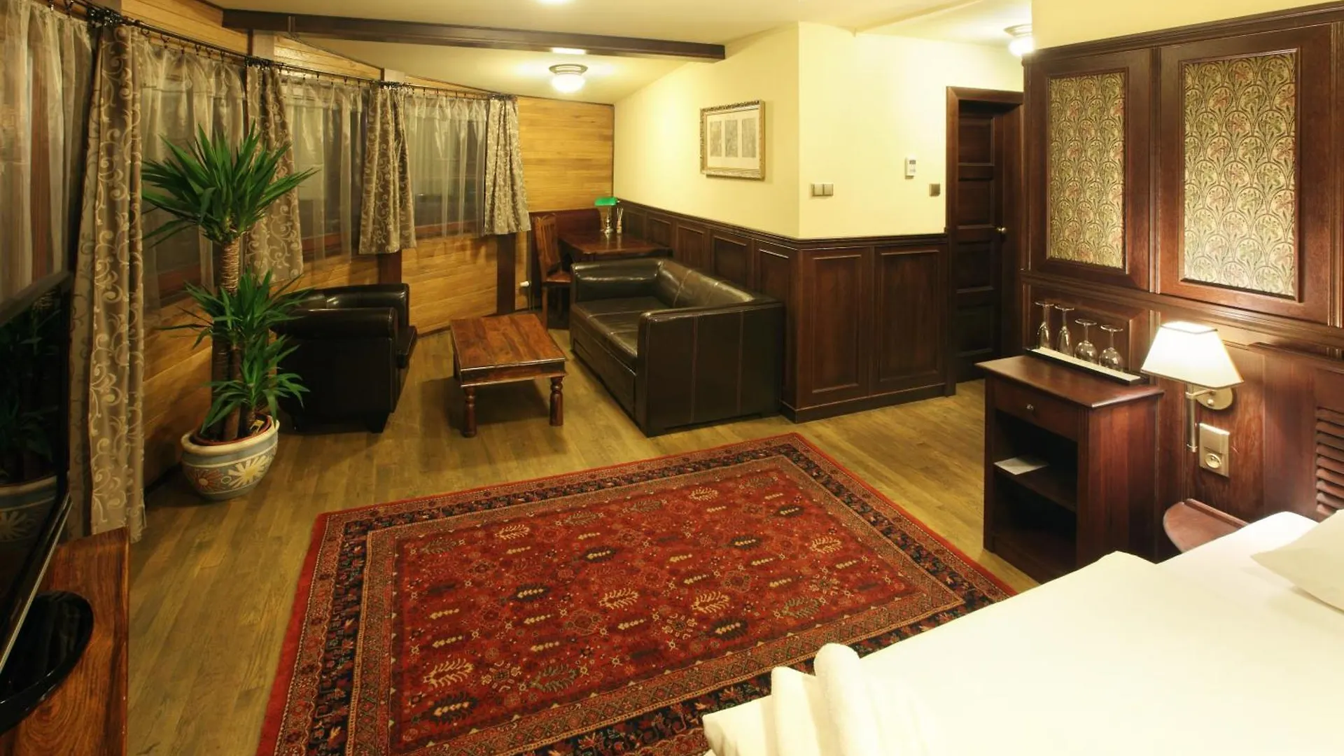 ספינת מלון פראג Boat Hotel Matylda